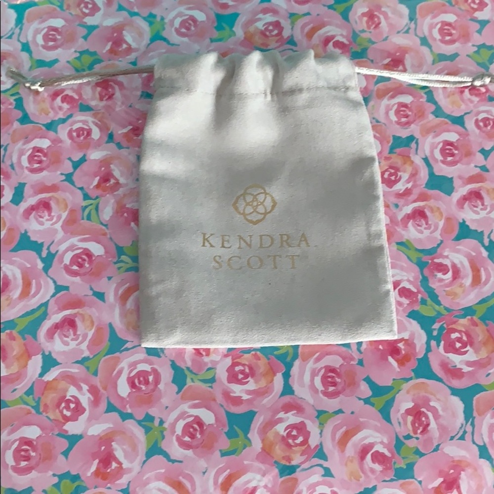 Kendra Scott bag